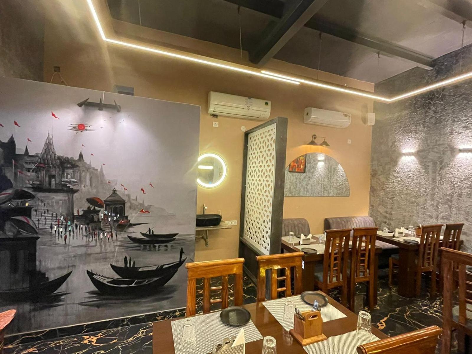 Shankar Vilaas -A Boutique Stay Forigners Choice Near Ghats And Temples Varanasi Exterior photo